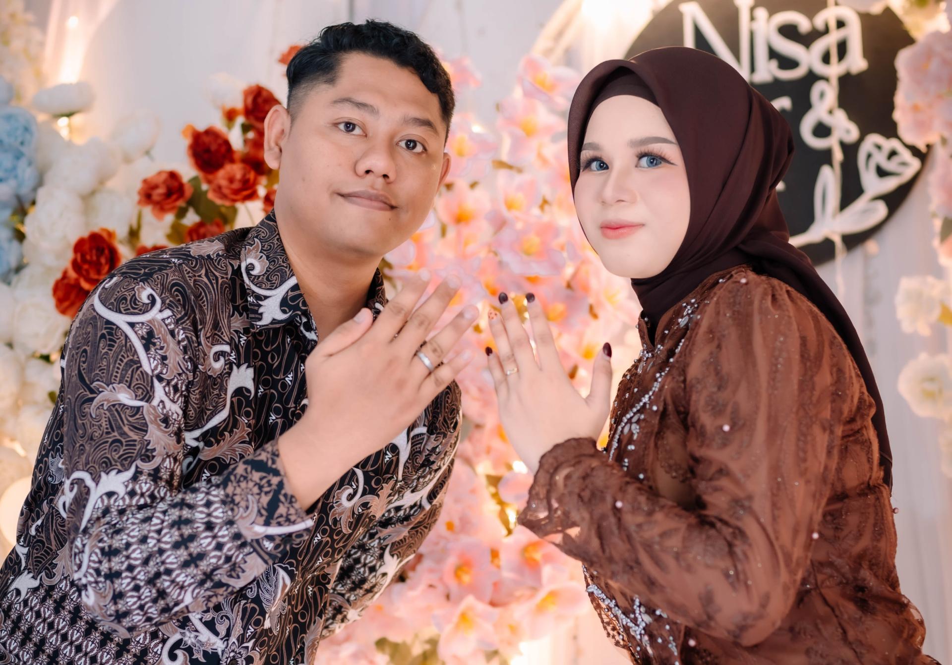 FOTO-LOVE-STORY.jpg-1-compressed