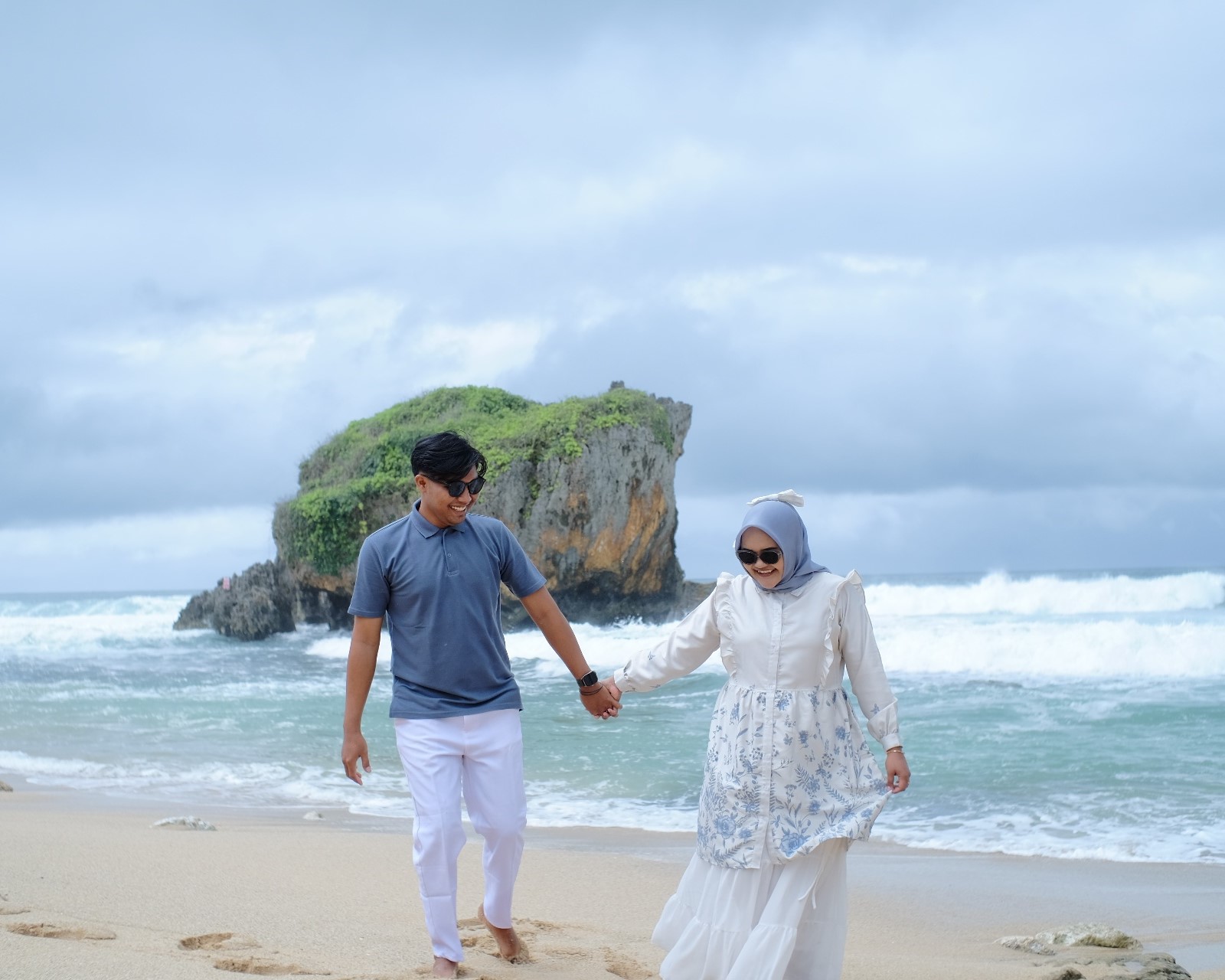 LOVE-STORY-LANSCAPE.JPG-compressed-1