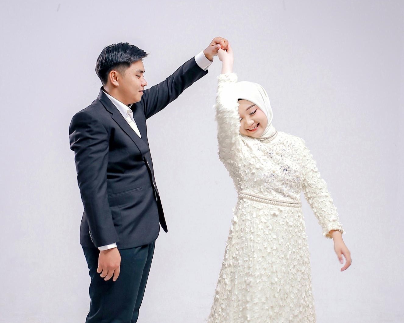 7.-love-Story.jpg-compressed
